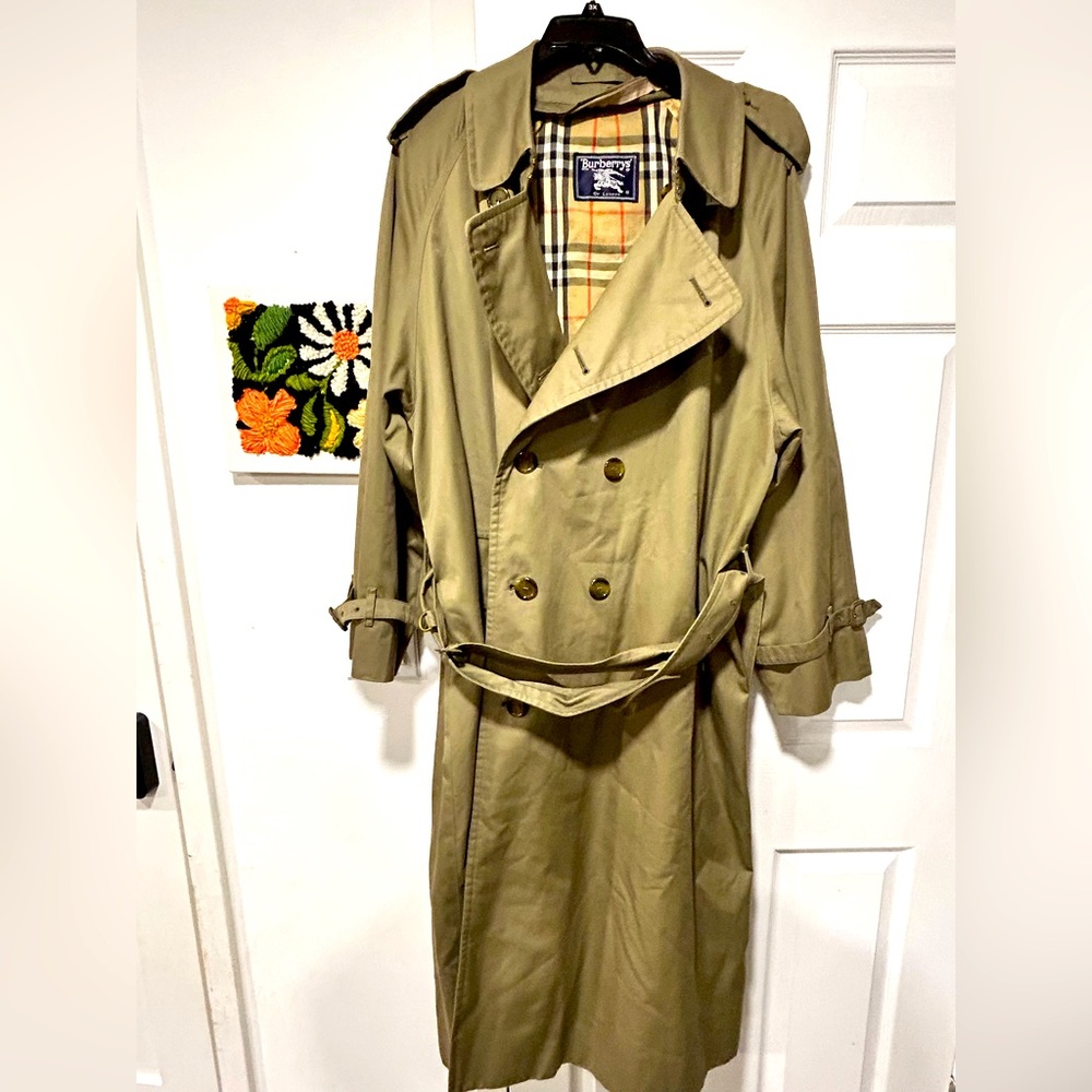 Vintage Burberry Trench coat XL